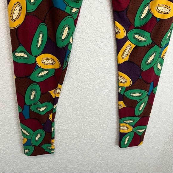 LulaRoe Tall Curvy Kiwi Fruit Multicolor High Rise Leggings Pull On Pants 2X/3X - Picture 6 of 10